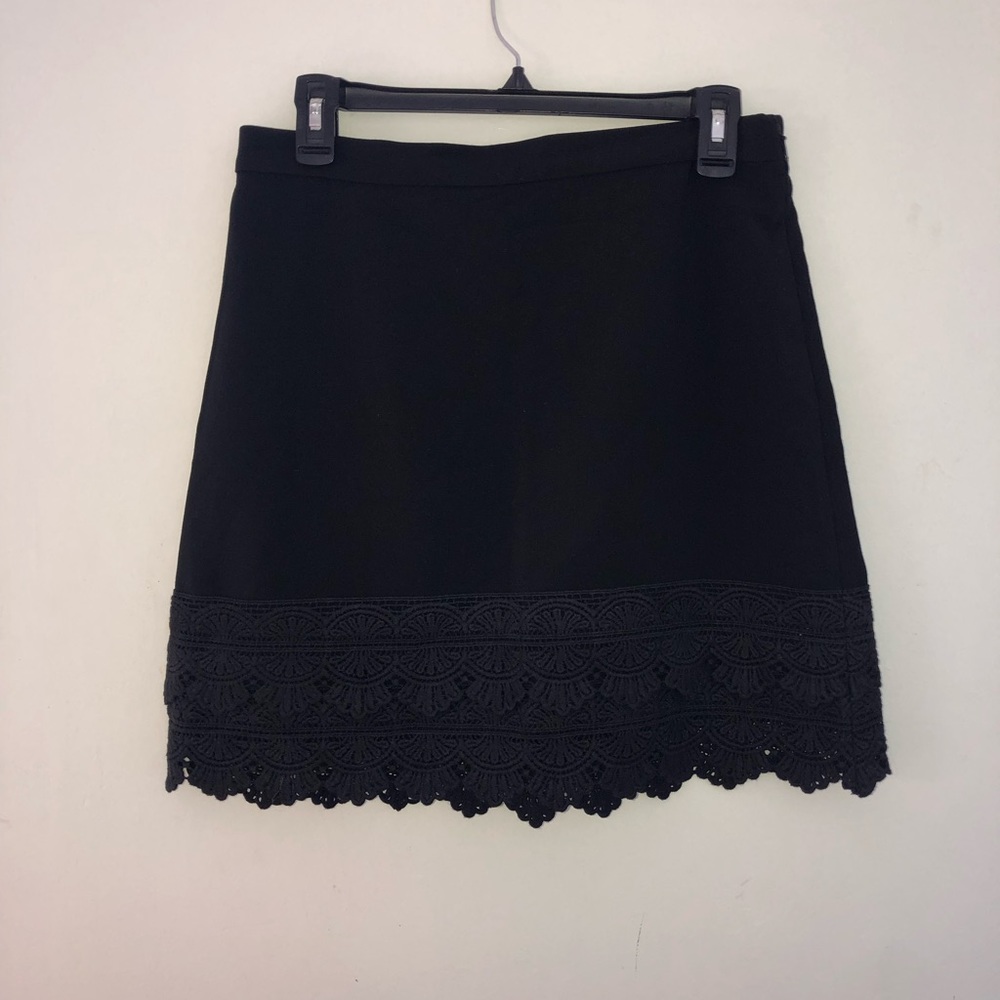 Ann Taylor LOFT Black Skirt Size 8